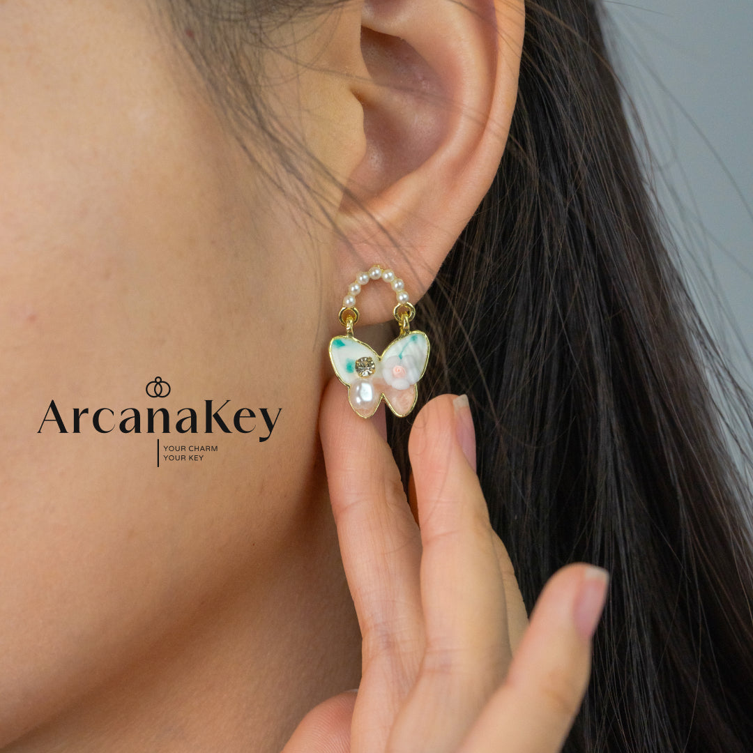 Elegant Oil-Paint Butterfly Earrings, 3D French Vintage Design