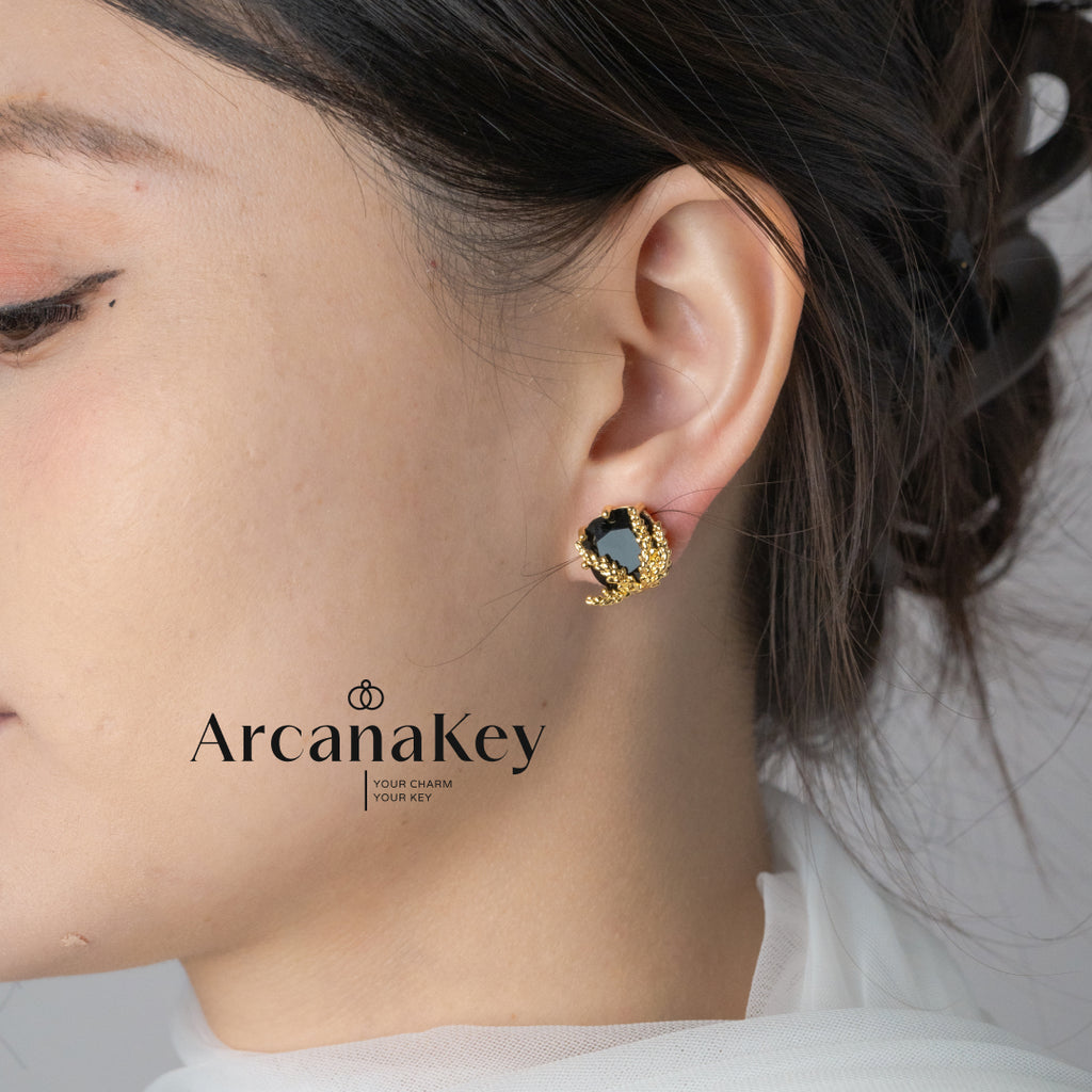 Vintage wheat earrings with black asymmetric design