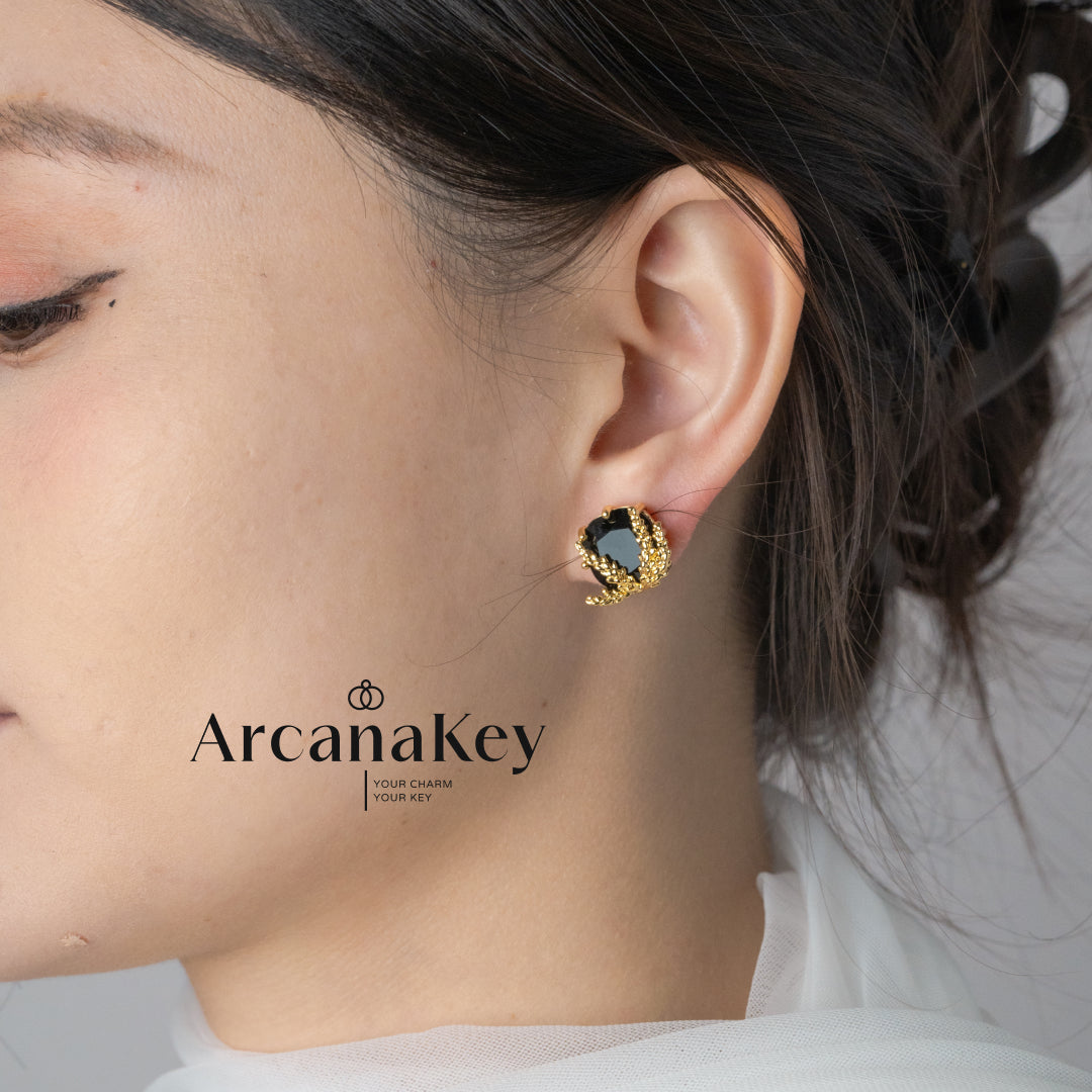 Vintage wheat earrings with black asymmetric design