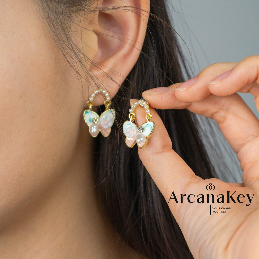 Elegant Oil-Paint Butterfly Earrings, 3D French Vintage Design