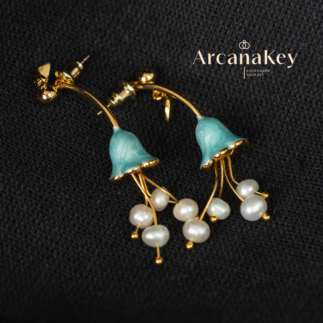 Elegant tassel earrings with floral design, soft and feminine, perfect for daily outfits