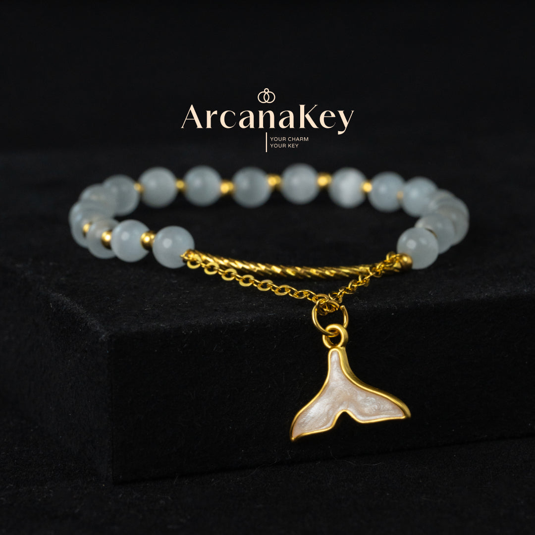 Dreamy Mermaid Tail Cat’s Eye Bracelet, Minimalist Beaded Style,