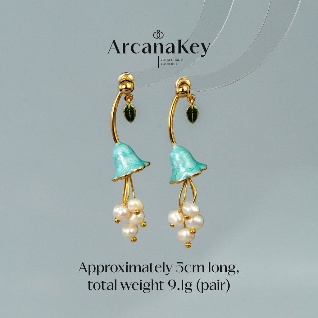 Elegant tassel earrings with floral design, soft and feminine, perfect for daily outfits