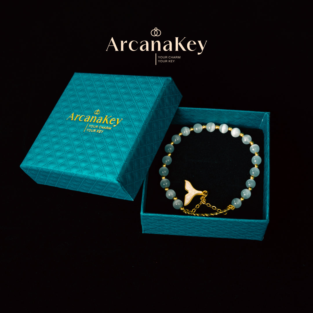 Dreamy Mermaid Tail Cat’s Eye Bracelet, Minimalist Beaded Style,
